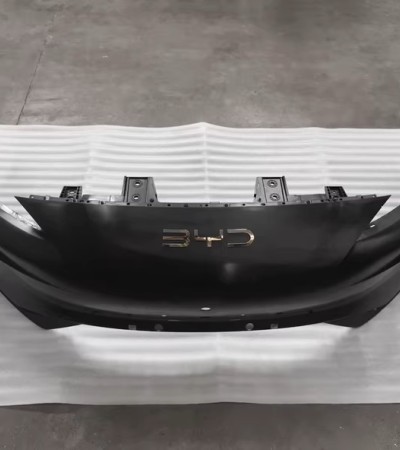 BYD Song PLUS Champion Edition Front Bumper Assembly – Vehicle Specific – For DM-i Hybrid – Includes Grille & Fog Light Bezel – Original Mounting Points